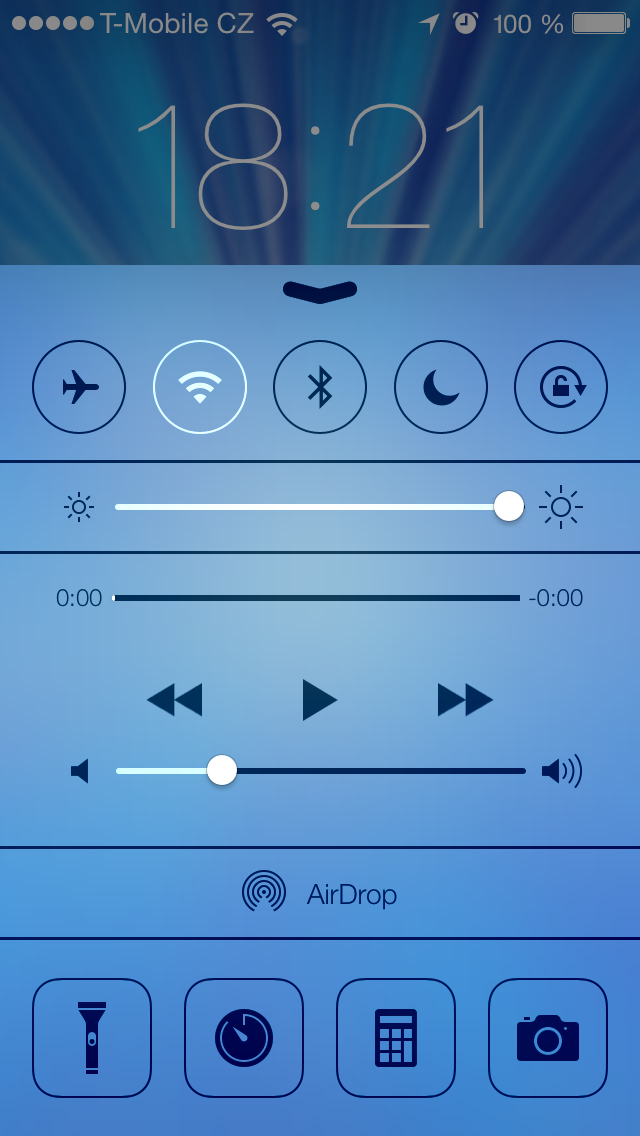 iOS 7 lock screen